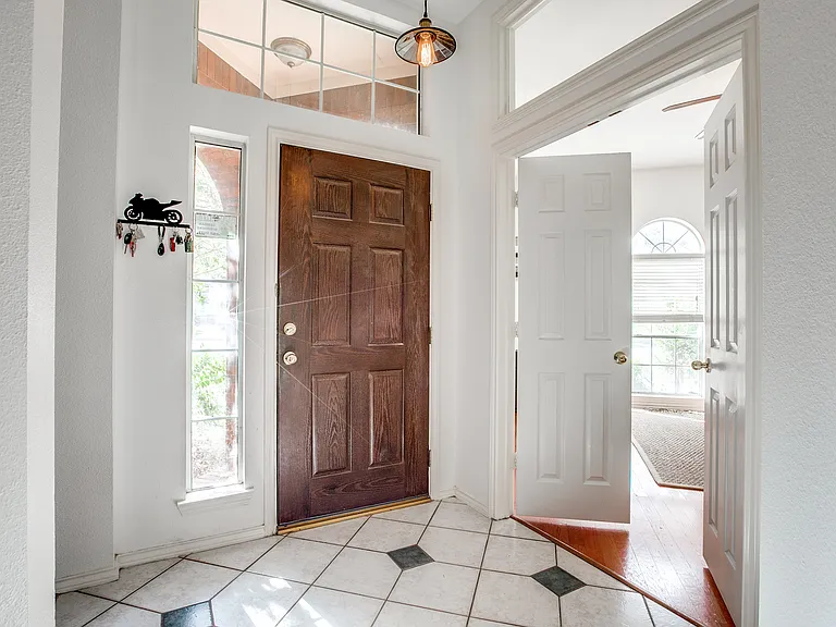 9227 Brae Moss — Photo 4