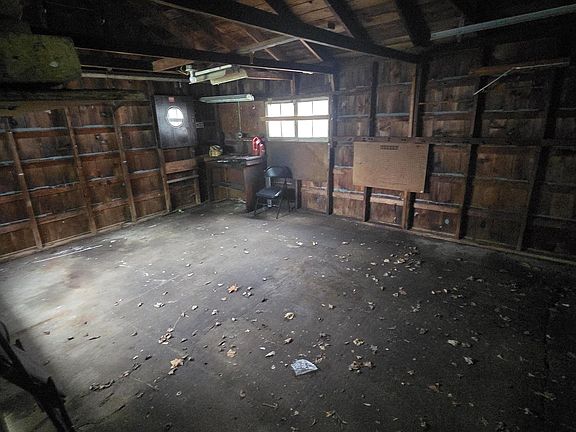 5th image of 3101 Brynmawr Pl