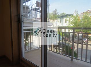 3181 45th St, Astoria, NY 11103