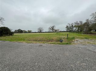 3 Gerald Dr, Sulphur, LA 70665