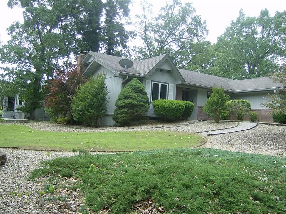 1st image of 22 Dornoch Cir