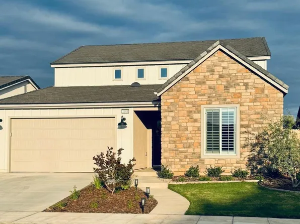 1093 S Traverse Dr, Madera, CA 93636