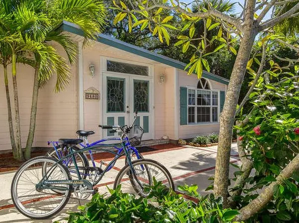 9480 Frangipani Dr, Vero Beach, FL 32963