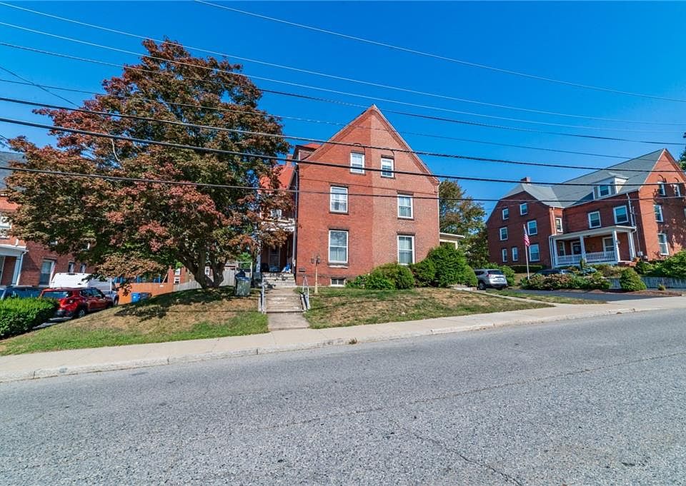 1st image of 21 Blackstone St