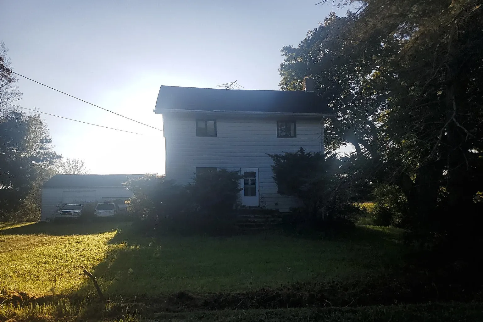 10961 Oliver Rd photo 1