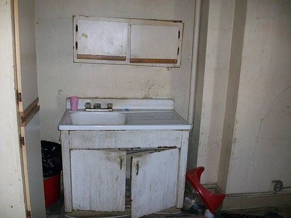 Unit 2 Kitchen