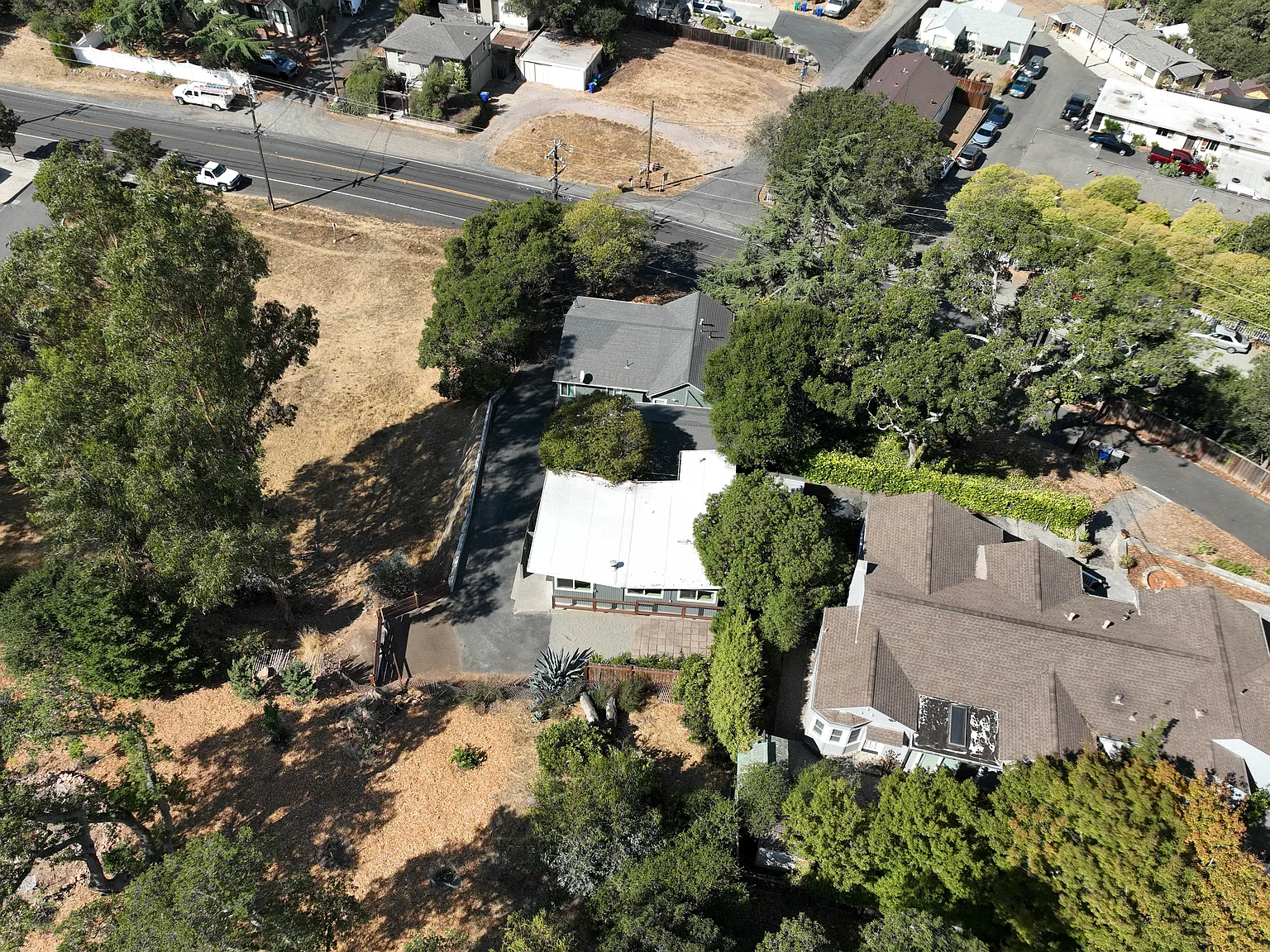 1 bed, 720 sqft, $2,395 — Photo 4