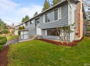 13720 28th Ave NE, Seattle, WA 98125