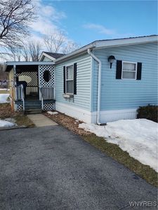 1400 Elderberry Pl, Niagara Falls, NY, 14304