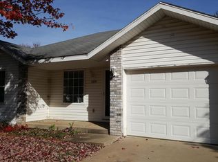 1108 S Colgate Ave, Springfield, MO 65802