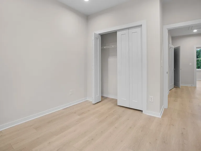 522 Paragon Mills Rd #E — Photo 14