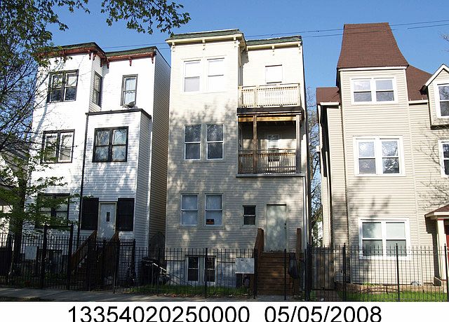 1st image of 1936 N Kimball Ave APT 2