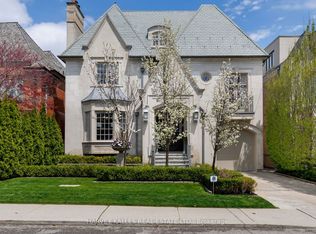 215 Dunvegan Rd, Toronto, ON M5P 2P3