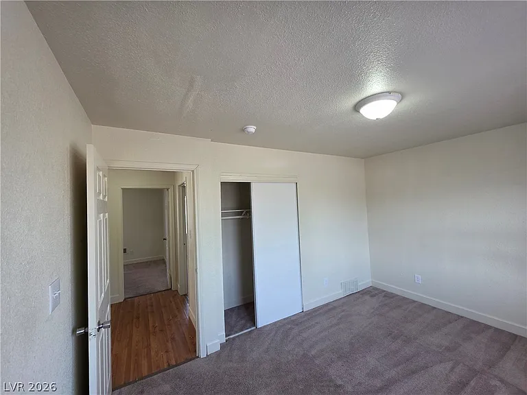 1590 Mustang Dr — Photo 37