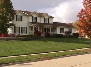 4740 Fox Run Dr, Stow, OH 44224