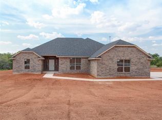 1986 Twin Spires Trl, Blanchard, OK 73010