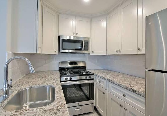 5th image of 760 N 23rd St #610