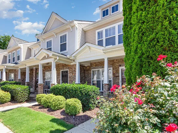 8823 Orchard Grove Way, Raleigh, NC 27612