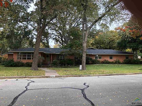2nd image of 3331 Dinah Ln