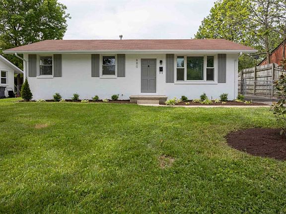 2nd image of 680 Sheridan Dr