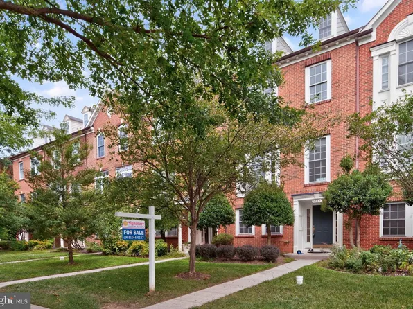 3848 Sugarloaf Pkwy, Frederick, MD 21704