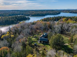 748 Oceanville Rd, Stonington, ME 04681