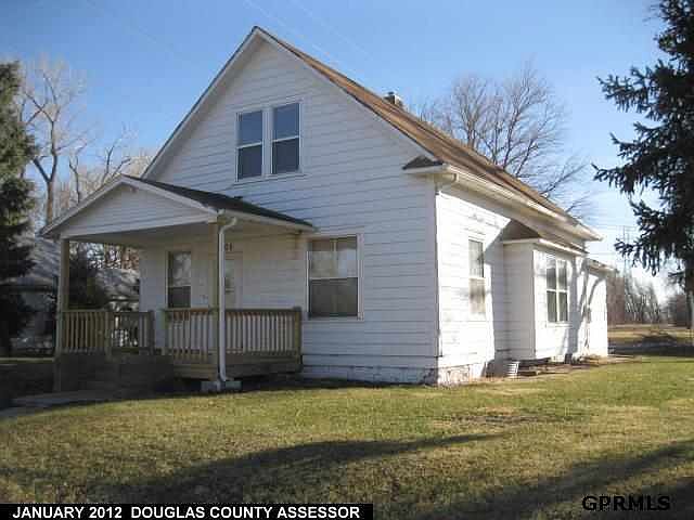 2nd image of 1305 Ames Ave