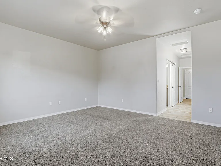 14844 Sunny Land Ave — Photo 19