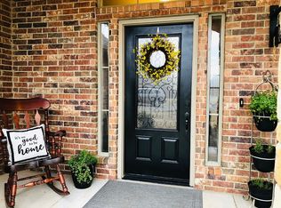 2809 Morgan Cir, Yukon, OK 73099