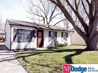 1010 Silver Ln, Carter Lake, IA 51510