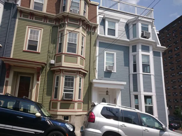 128 G St, South Boston, MA 02127