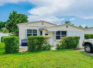 1458 NE 178th St, North Miami Beach, FL 33162