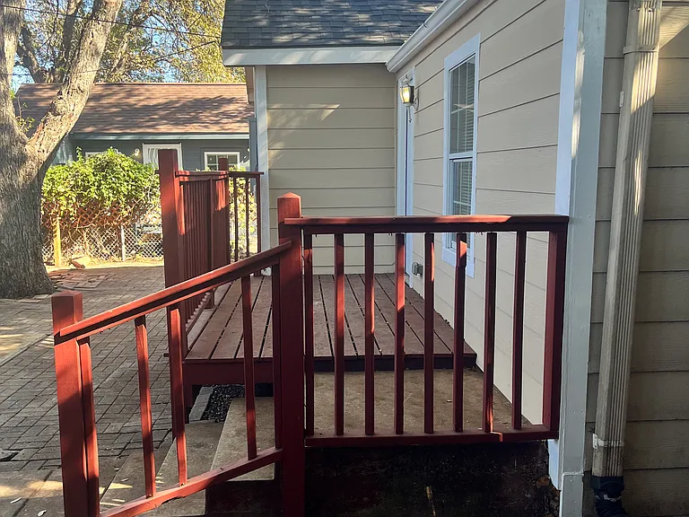 1143 Wilbur St — Photo 19