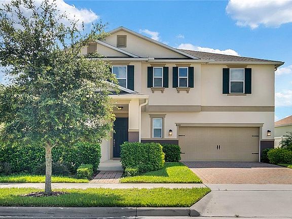 3rd image of 8221 Pond Apple Dr