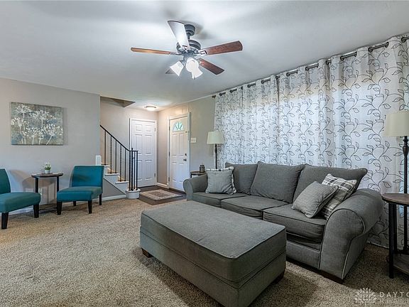 5th image of 1109 Larriwood Ave