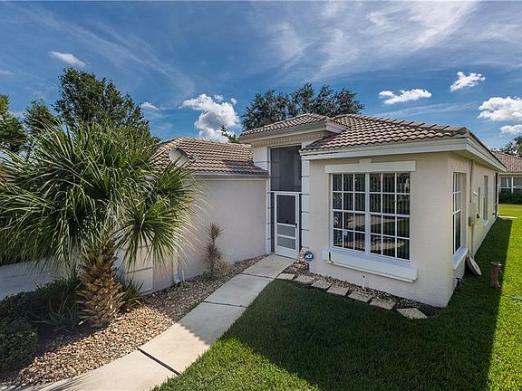 2nd image of 601 Aston Lake Ct