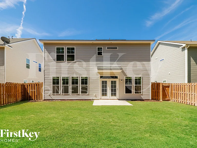 421 Sanctuary Park Dr — Photo 15