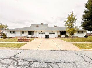 14326 Delaware Ave, Lakewood, OH