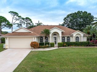 2419 SE Wishbone Rd, Port Saint Lucie, FL 34952