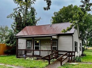 40 Shaw St, Westville, IL