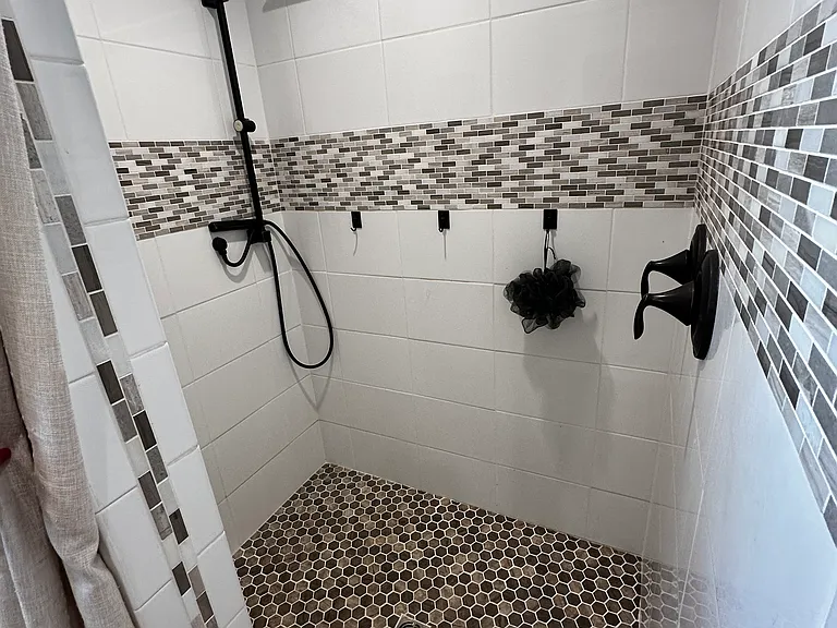 2089 Kedrowski Ct — Photo 26