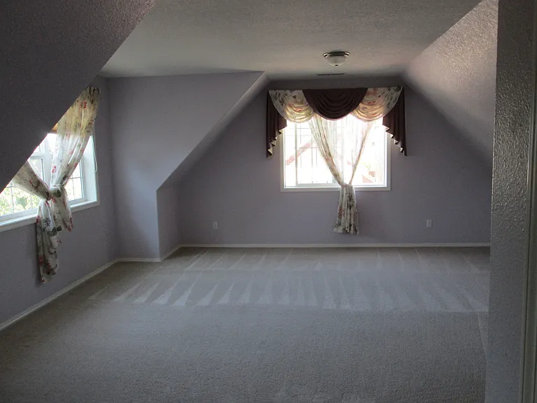 12540 NW Brimpton Ct — Photo 14