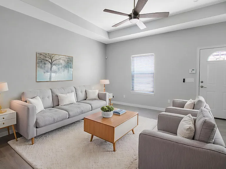 1626 Playa Dr #1 — Photo 3