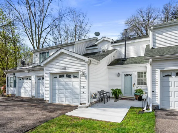 14037 Pennock Ave, Apple Valley, MN 55124