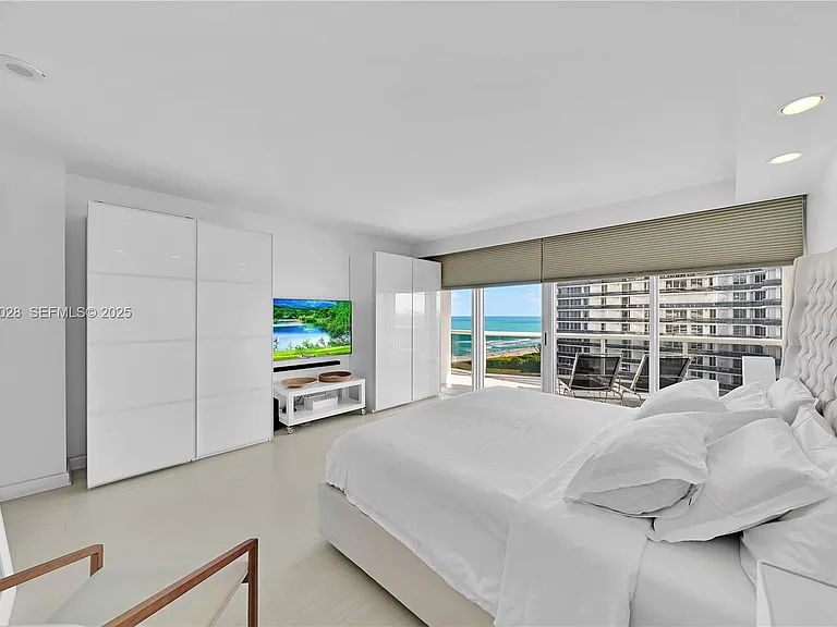 9601 Collins Ave #809 — Photo 11