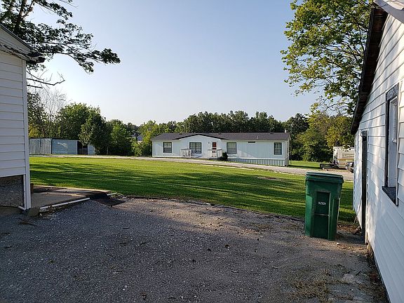 View of Mobile from road