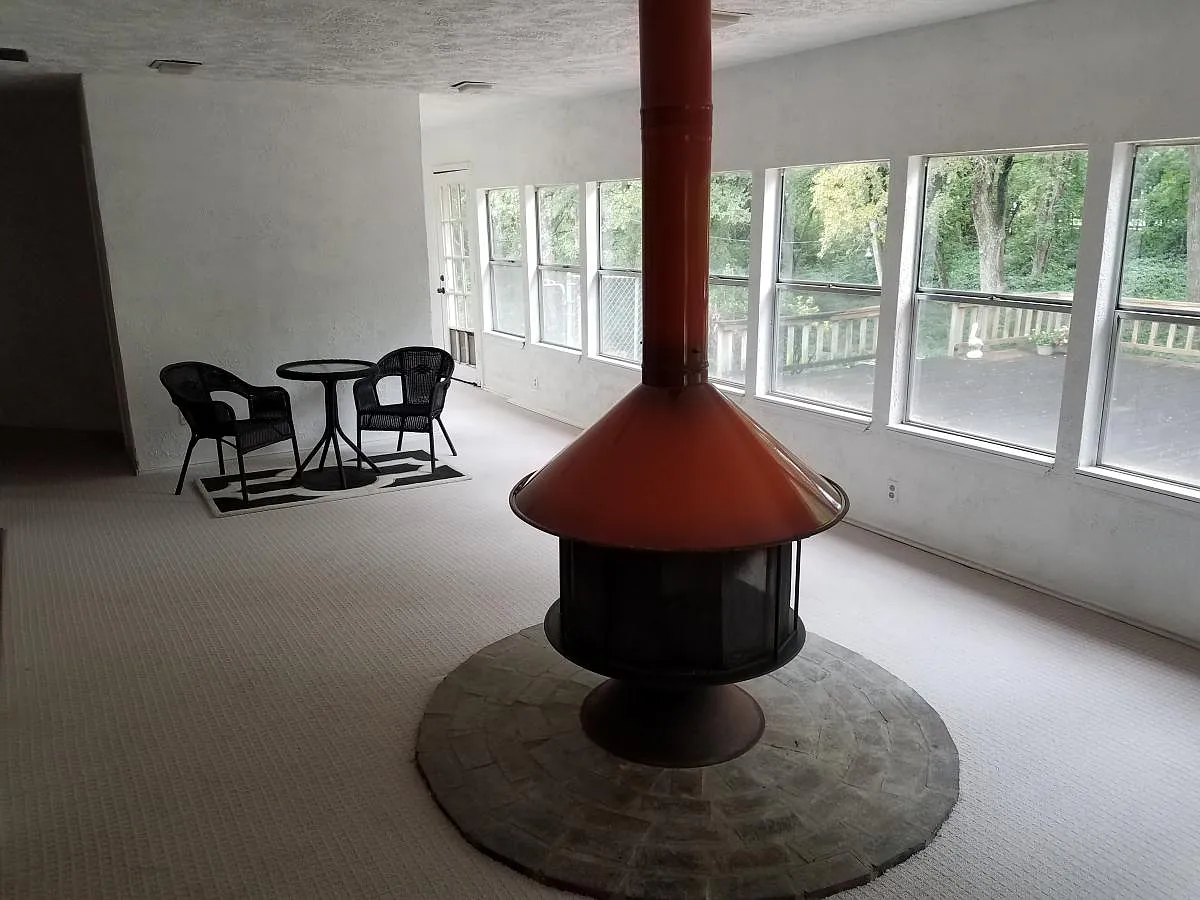 1 bed, 288 sqft, $950 — Photo 4