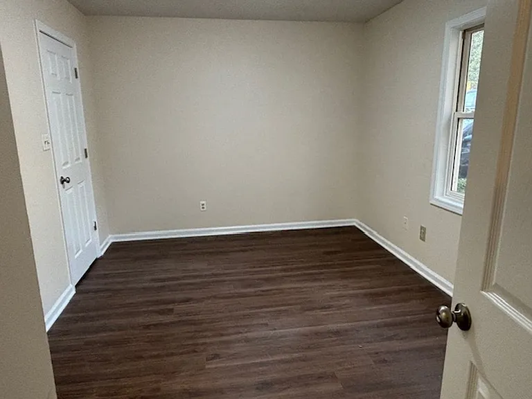 185 Isle Of Pines Rd — Photo 9