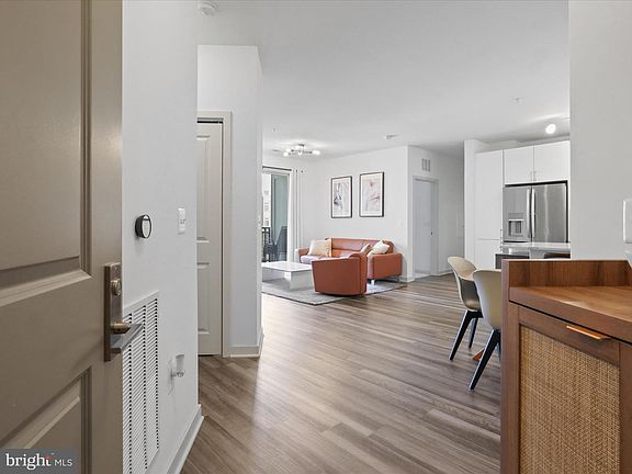 5th image of 10755 Fairgrounds Dr Unit 223