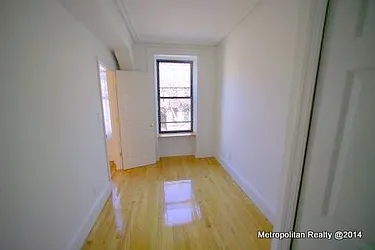 Rented by Metropolitan Realty